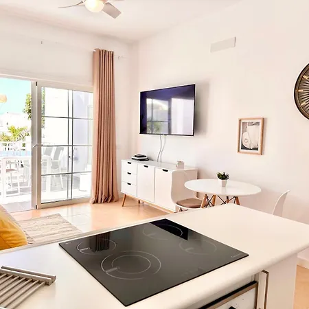 Luxury Tenerife Адехе